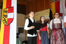 Buggl im Bach: Familie Stubinger lud am Vatertag zum dritten Hofsingen