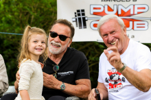 Schwarzenegger in Thal: Arnie lotst seine Fans in seine Heimat