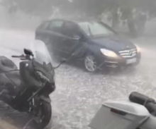 NEVREME IZAZVALO HAOS U SUBOTICI! PRST PRED OKOM SE NE VIDI: Jak pljusak, tuče i grad, automobil jedva prolazi ulicom! Jezivi prizori i kod Bačke Topole (VIDEO)