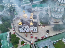 Zelenski: Rusija namerno ciljala samostan v Kijevu; Moskva: Cerkev je zadela raketa patriot