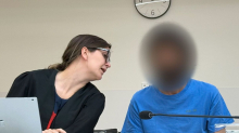 74 Schläge mit dem Hammer: Angeklagter bestreitet Mordvorwurf zu getötetem Gastwirt