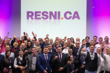 Resni.ca bo odločitev o sodelovanju z Janševo vlado sprejela najpozneje do nedelje