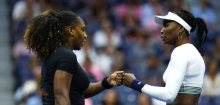 Tennis: Serena und Venus Williams geben Wimbledon-Comeback im Doppel
