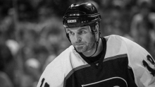 Kyle Calder: Früherer Eishockey-Weltmeister Kyle Calder ist tot