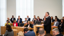 Landtag: Debatte über Schnieders Regierungserklärung
