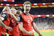 Fußball-WM 2026: Sorge um Stefan Posch: „Hoffentlich kein Kieferbruch“