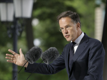 Rutte: Slovenija ne izpolnjuje cilja dveh odstotkov BDP-ja za obrambo
