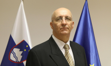 Nekdanji generalni direktor policije Anton Olaj zanika očitane kršitve sindikalnih pravic