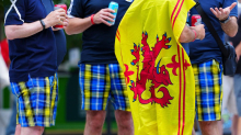Newsblog zur Fußball-WM: Schottische Fans „trinken alles aus“ – Boston droht der Bier-Notstand
