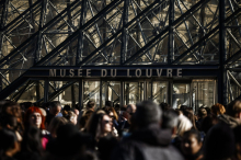 Muzej Louvre je tik pred zlomom, svari novi direktor