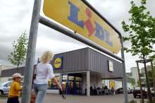 Deutscher Lebensmitteldiskonter hat erstes Pub aufgesperrt
