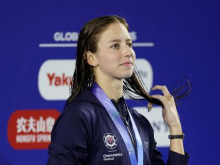 Kate Douglass odplavala svetovni rekord na 50 m prosto