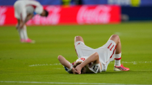 Newsblog zur Fußball-WM: Türkei fliegt raus – Uhr-„Klau“ erregt Aufsehen