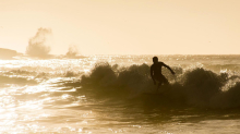Selbstversuch: Wie ich mit 60 doch noch zum Surfer wurde