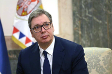 KANDILO KOJE SE NIJE GASILO GODINU I PO DANA Progon jedne porodice i kako je Vučić posle svega uzeo u zaštitu decu onih koji su NJEGOVU SATANIZOVALI