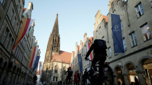 Heiner Wilmer als neuer Bischof von Münster eingeführt