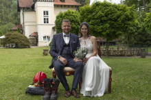 Zwei Trofaiacher haben den Bund fürs Leben unter Bäumen geschlossen