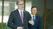 PREDSEDNIK OSUDIO NAPAD NA AUTOMOBIL SINA DINKA GRUHONjIĆA: Srbija mora biti sigurna za sve ljude