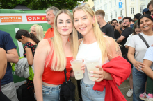 Tausende Fußballfans unterstützen Österreich beim Public Viewing