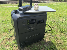 Test Bluetti Elite 400 – potujoča »elektrarna« na dveh kolesih
