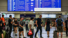 Bahnverkehr: Erste Züge rollen in NRW wieder - Probleme bis in den Morgen