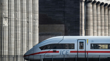 Funkproblem bei der Bahn mit „Notfallsystem“ gelöst - Zugverkehr läuft wieder an