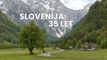 Slovenija: 35 let, informativna oddaja – sreda ob 20.05 na TV SLO 1
