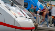 Zugfunk gestört: Nach bundesweiter Störung - Bahnverkehr in Bayern angerollt