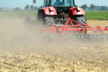 Landwirt setzte Polizeiauto mit Faustschlag außer Gefecht