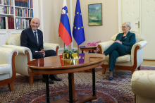 Osrednja državna proslava z dvema govorcema bo nocoj na Trgu republike