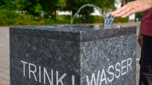 Tipps gegen Hitze: DRK Sachsen rät zur Trinkpause wie bei der Fußball-WM