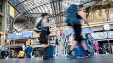 Bundesweiter Stillstand: 11 Stunden im Zug - So läuft es nach der Bahn-Störung