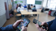 Anpassung statt Verbote: Social-Media-Altersgrenze 13? Experten sehen bessere Hebel