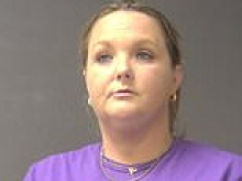 Woman arrested for flashing handgun at Taco Bell employee over long wait