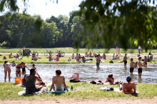 Vročinski val se pomika nad srednjo Evropo, v Nemčiji temperaturni rekord