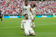 Španci izločili razglašeni Urugvaj