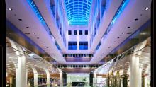 Postmoderne Architektur in Wien: Von Eulen, Tempeln und Tintenburgen