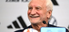 Fußball-WM 2026: DFB-Sportdirektor Rudi Völler besänftigt nach der Niederlage gegen Ecuador