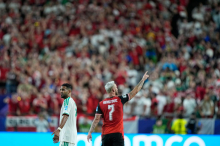 Kalajdžić v 96. minuti rešil Avstrijce, Messi s prostega strela do 19. gola