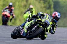 MotoGP: Bezzecchi nach schwerem Sturz im Spital, Ogura feiert historischen Sieg