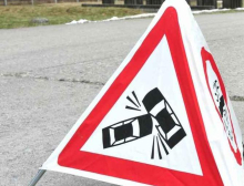 V silovitem trčenju umrla voznik in voznica