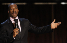 Namesto Shreka prihaja film o prijatelju osličku. Tudi tokrat mu bo glas posodil Eddie Murphy.