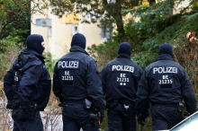 V streljanju na severu Nemčije ubitih pet ljudi. Policija je pridržala osumljenca.