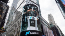 SpaceX vstopa v Nasdaq 100. Kaj to pomeni za delnico