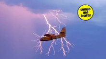 VIDEO Dok se kanaderi bore s požarom na Čiovu, novi izbio na Šolti. Gase buktinju na Pelješcu