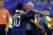 Fußball-WM 2026: Frankreich glänzt mit Klasse – und berührenden Momenten