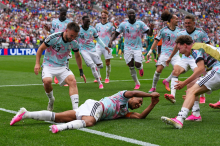 Tielemans izsilil podaljšek in v 125. minuti z bele točke zaokrožil veliko vrnitev Belgijcev