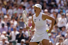 Danes v Wimbledonu na igrišču Swiatek, Zverev, Berrettini ...