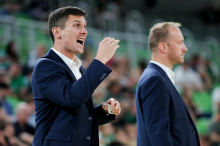 Domen Zevnik na klopi Krke zamenjal Dejana Jakaro
