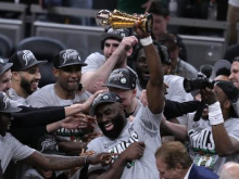 Menjava Brown–George buri duhove v ligi NBA. Perkins: To je najbolj neumna poteza v zgodovini